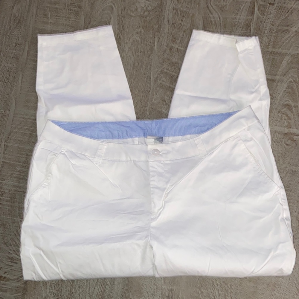 White cotton pants.